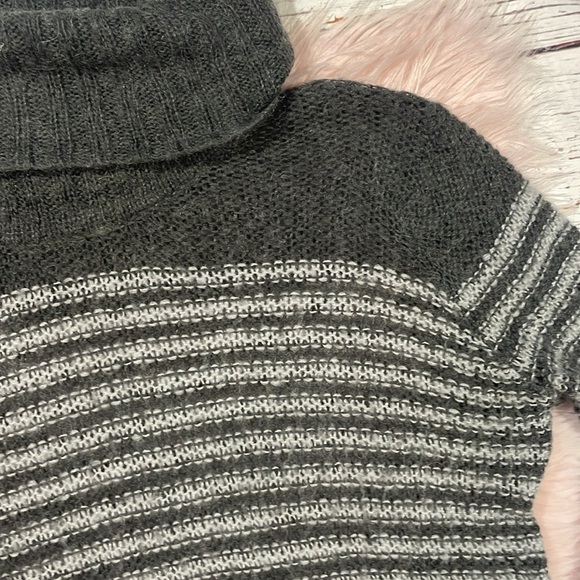 Wooden Ships Gray Striped Cowlneck Mohair Wool Blend Sweater - Picture 8 of 8
